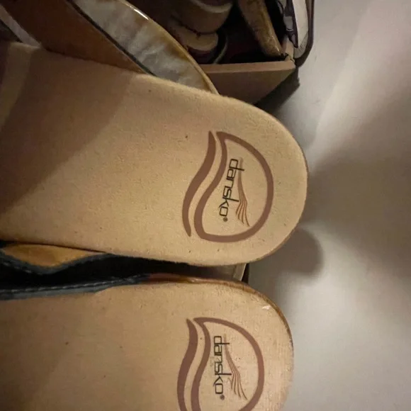 Spring step clogs - Picture 2 of 7